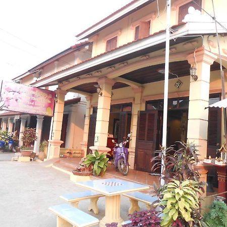 Central Backpacker Hostel Luang Prabang Zimmer foto